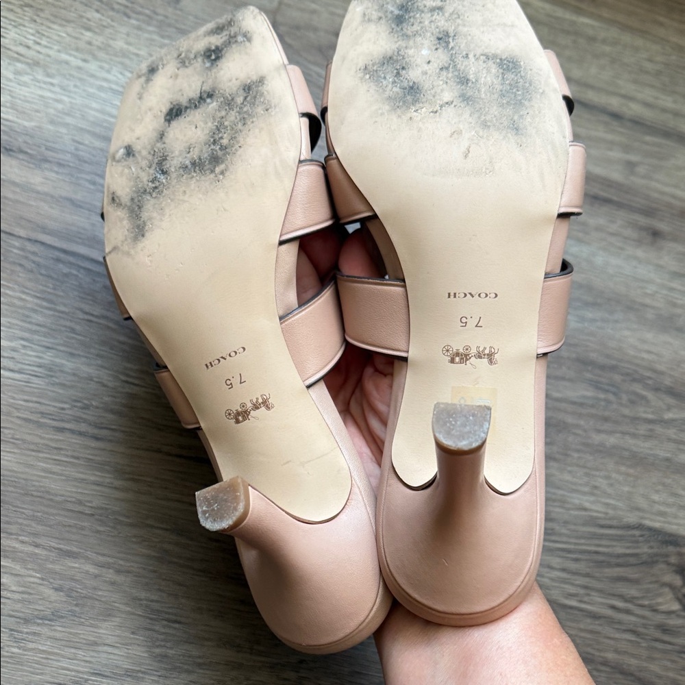 COACH TILLIE LEATHER SANDAL - Picture 3 of 7